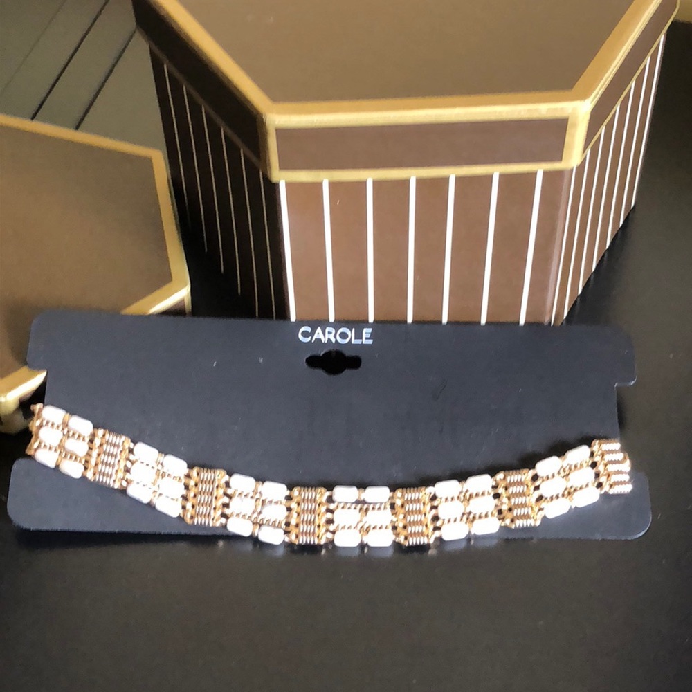 Elegant Beaded Choker